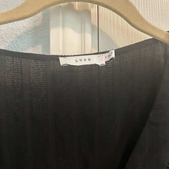 Lush Romper - Picture 2 of 3